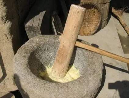 杵臼启文明:从雍父作舂看黄帝时代的粮食加工革命
